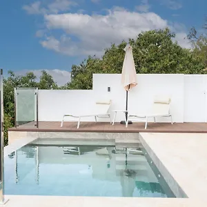 https://casa-jade-la-palma.in-canary-islands.com